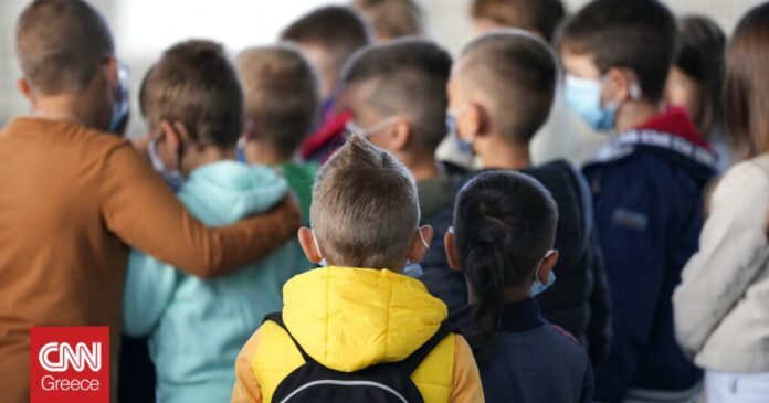 1649861048_ΕΟΔΥ-Περισσότερα-από-20000-τα-παιδιά-με-κορωνοϊό-Ποια.jpg