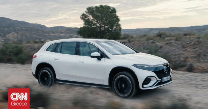 1650465377_Η-EQS-SUV-είναι-το-κορυφαίο-πολυτελές-τετρακίνητο-της-Mercedes.jpg