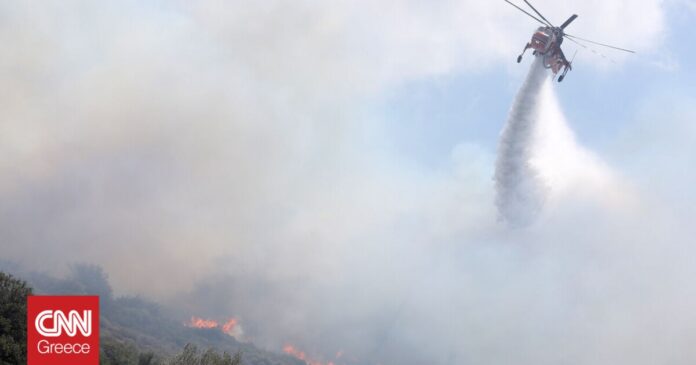 Πυρκαγιά-στο-Άγιο-Όρος-Συνεχίζονται-οι-προσπάθειες-κατάσβεσης-–-Από.jpg