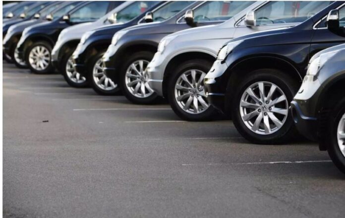 Έρχεται-κόφτης-στο-όριο-ταχύτητας-για-τα-καινούρια-αυτοκίνητα-–.jpg