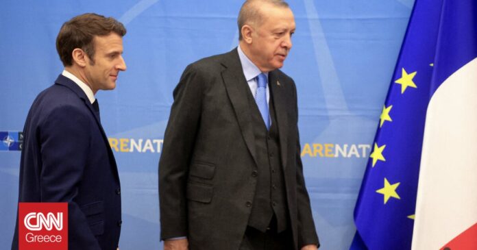 Επικοινωνία-Ερντογάν-με-Μακρόν-Ζήτησε-βοήθεια-για-να-πάρει.jpg