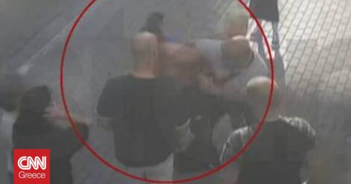Πατέρας-προσπάθησε-να-πνίξει-το-παιδί-του-Κάμερα-κατέγραψε.jpg