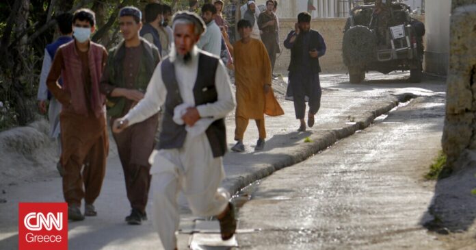 Αφγανιστάν-Φόβοι-για-δεκάδες-νεκρούς-από-ισχυρή-έκρηξη-σε-τέμενος.jpg