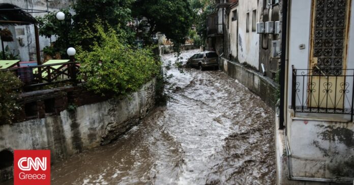 Μυτιλήνη-Προβλήματα-λόγω-έντονης-βροχόπτωσης.jpg