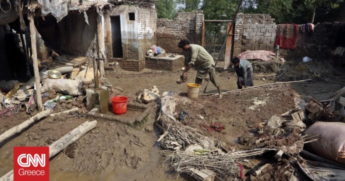 Πακιστάν-Oι-φονικές-πλημμύρες-επαναφέρουν-το-ζήτημα-παροχής-βοήθειας-στις.jpg