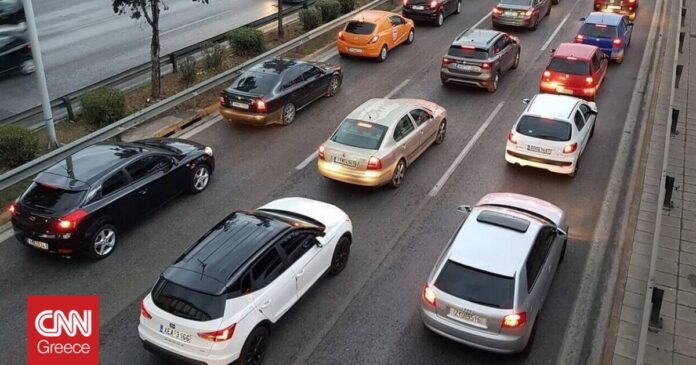 1665386177_Στο-κόκκινο-οι-δρόμοι-της-Αθήνας-Χαμηλές-ταχύτητες-στον-Κηφισό.jpg