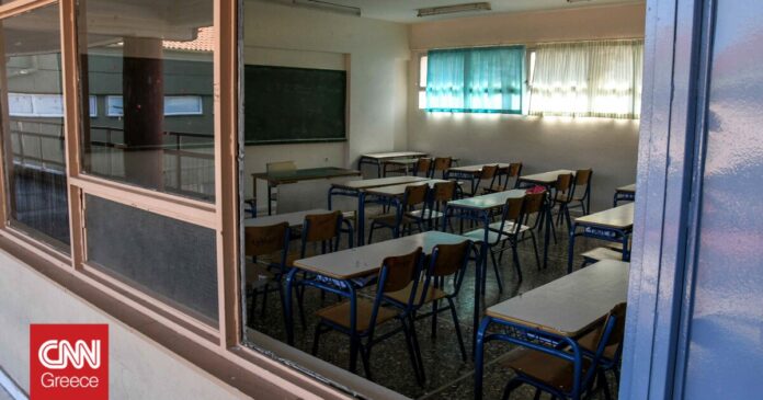 Χάος-σε-σχολείο-στα-Μελίσσια-Ανήλικοι-άναψαν-πυρσούς-και-έσπασαν.jpg