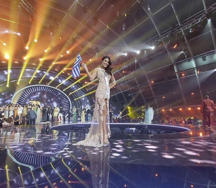 Βίντεο και φωτογραφίες από την παρουσία της Σοφίας Αραπογιάννη στο Μις Υφήλιος 1 Screenshot 927