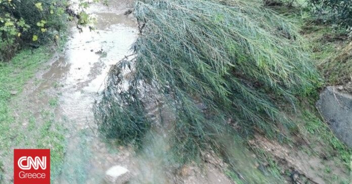 1669722092_Ρόδος-Ζημιές-σε-χωριά-προκάλεσε-ισχυρή-βροχόπτωση-Διακοπές-στην.jpg