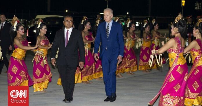 Ο-Τζο-Μπάιντεν-έφτασε-στην-Ινδονησία-για-τη-Σύνοδο-Κορυφής.jpg