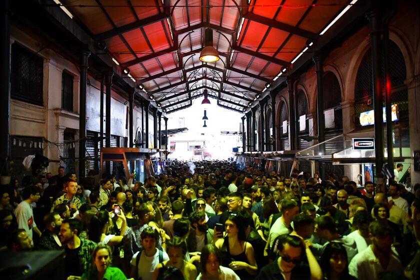 Πάρτι την Πρωτοχρονιά στην Βαρβάκειο Αγορά