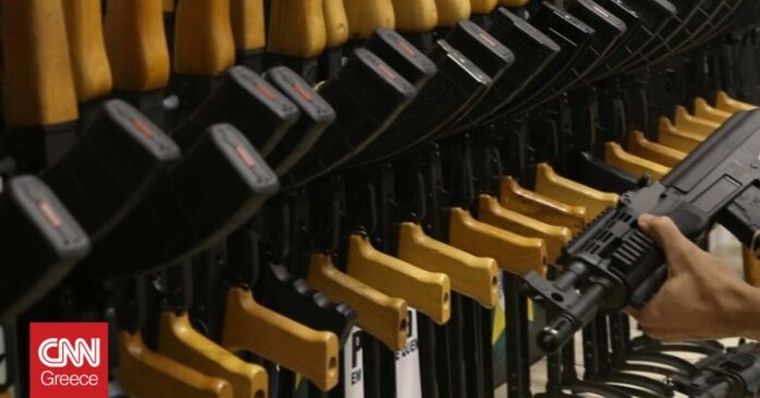Οι-πωλήσεις-όπλων-παγκοσμίως-συνέχισαν-να-μεγεθύνονται-το-2021.jpg