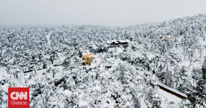 Το-12-της-χερσαίας-έκτασης-της-Ελλάδας-καλύπτεται-από-χιόνι.jpg