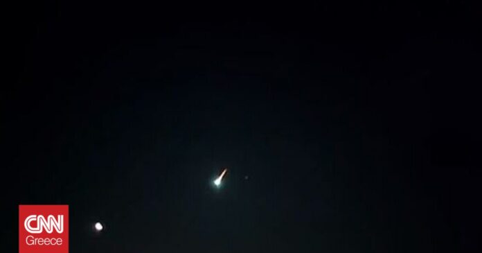 Εντυπωσιακές-εικόνες-Αστεροειδής-εξερράγη-πάνω-από-τη-Μάγχη.jpg