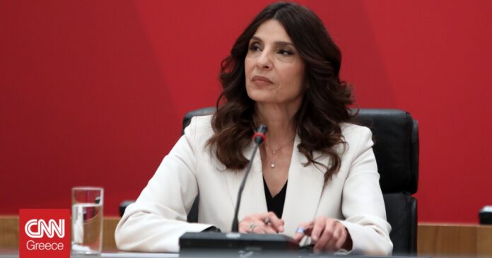 Τσαπανίδου-για-Μητσοτάκη-Αν-θέλει-συγκρίσεις-και-διάλογο-ας-έρθει.jpg