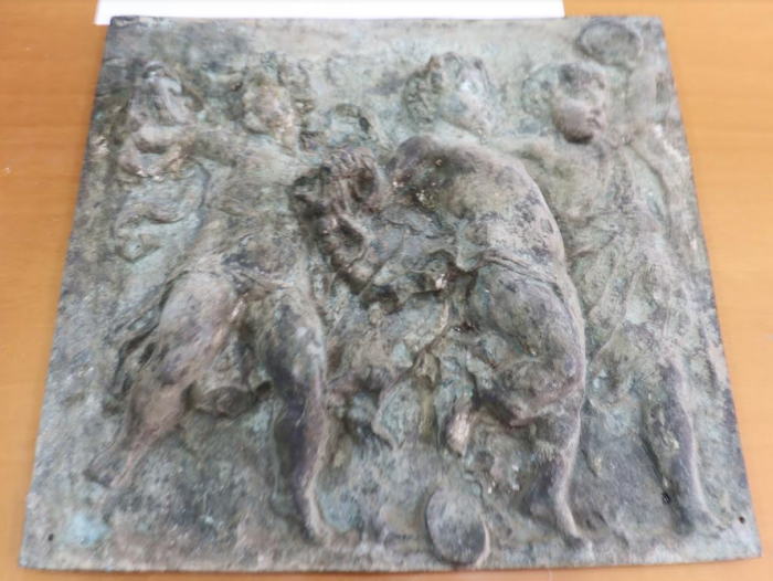 Πολύτιμα αρχαία αντικείμενα εντόπισε η Ασφάλεια σε περιοχή των Ιωαννίνων 3 Screenshot 93