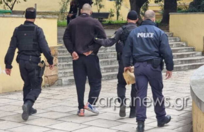 1678215252_Χανιά-Στο-αυτόφωρο-26χρονος-που-χτύπησε-τη-γυναίκα-του-και.jpg