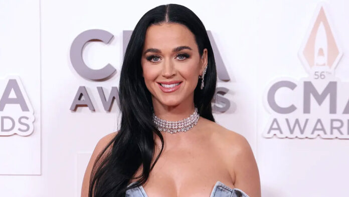 Katy-Perry-Nηφάλια-εδώ-και-πέντε-εβδομάδες.jpg