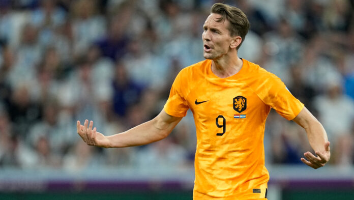Αποσύρθηκε-από-την-εθνική-Ολλανδίας-ο-Ντε-Γιόνγκ.jpg