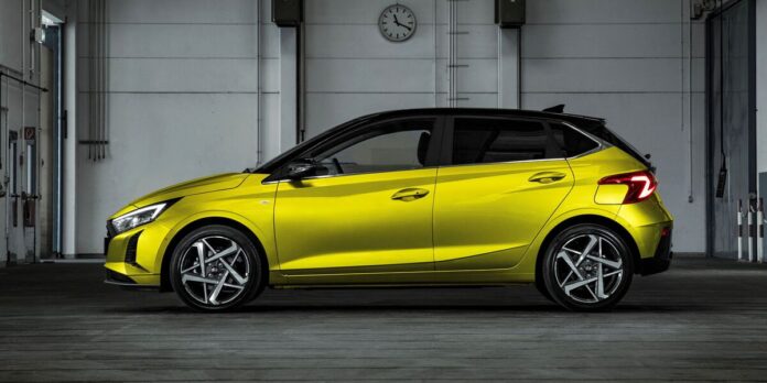 Η-Hyundai-προχώρησε-στην-ανανέωση-του-i20.jpg