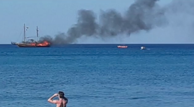 1688066115_Ρόδος-Φωτιά-σε-τουριστικό-πλοίο-με-82-επιβάτες-κοντά-στην.png