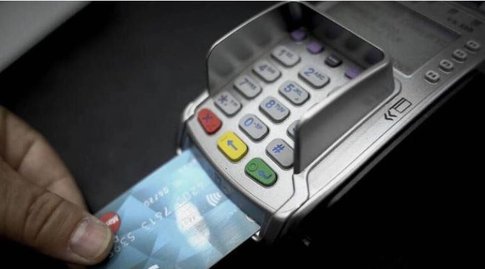 Γιατί-οι-Έλληνες-στρέφονται-στις-ψηφιακές-πληρωμές-–-Τι-σημαίνει.jpg