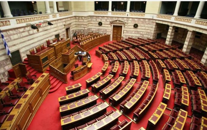 1690358014_Στη-Βουλή-το-νομοσχέδιο-του-ΥΠΟΙΚ-για-την-ενίσχυση-των.jpg