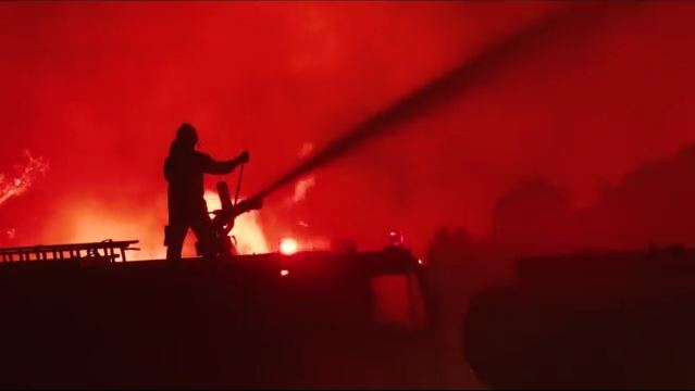 Φωτιές-Στη-μάχη-των-αναζωπυρώσεων-η-Πυροσβεστική-σε-Κάρυστο-amp.jpg
