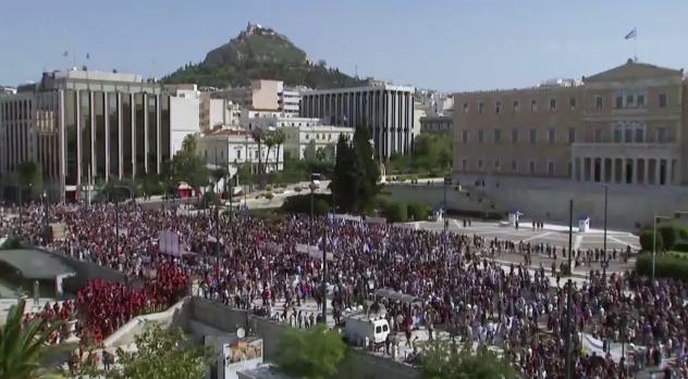Απεργία-Στους-δρόμους-χιλιάδες-εργαζόμενοι-αντιδρώντας-στο-εργασιακό-νομοσχέδιο.png