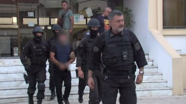 Κρήτη-Ένταση-στη-δίκη-για-τη-δολοφονία-του-Κώστα-Χαριτάκη.png
