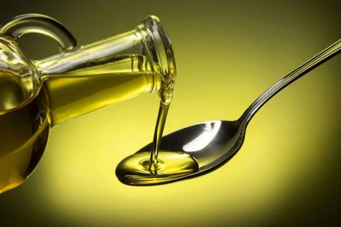 Ελαιόλαδο-Χρυσός-θα-γίνει-ο-τενεκές-–-Τι-λέει-η.jpg