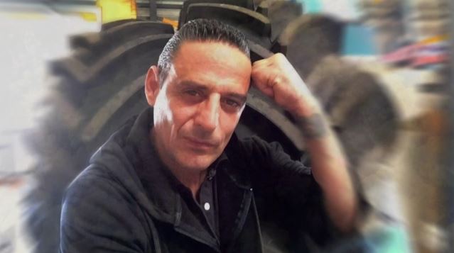 Σάκης-Γκολφίνος-Τον-πήγε-κάποιος-στο-σημείο-και…-–-Τι.jpg