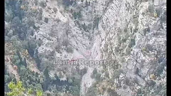 1698851868_Λαμία-Με-ελικόπτερο-μεταφέρθηκε-στο-νοσοκομείο-η-29χρονη-που-τραυματίστηκε.jpg