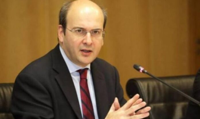 Fitch-Τι-σημαίνει-για-την-Ελλάδα-η-επενδυτική-βαθμίδα-που.jpg