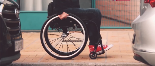 Γολγοθάς-για-τα-άτομα-με-αναπηρία-η-μετακίνηση-στην-πόλη.png