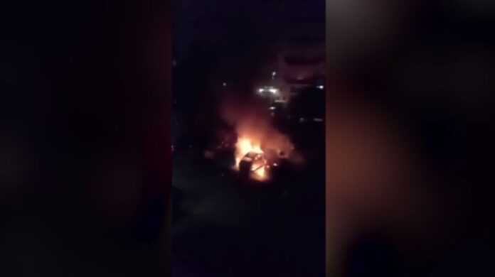 Πάτρα-5-αυτοκίνητα-παραδόθηκαν-στις-φλόγες-–-Τα-αίτια-ερευνούν.jpg