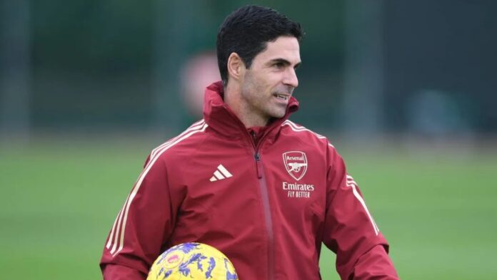 mikel_arteta_arsenal_training.jpg