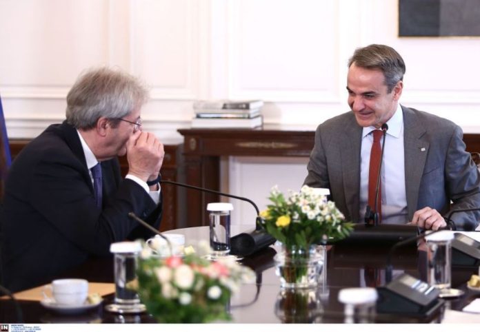 kyriakos-Mitsotakis-3.jpg