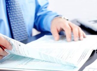Αντίστροφη μέτρηση για τις φορολογικές δηλώσεις – Τι πρέπει να ελέγξουν οι φορολογούμενοι στα προσυμπληρωμένα στοιχεία