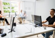 «Καμπανάκι» για το ασφαλιστικό κενό στην Ελλάδα – Παραμένει πολλαπλάσιο σε σχέση με την υπόλοιπη Ευρώπη