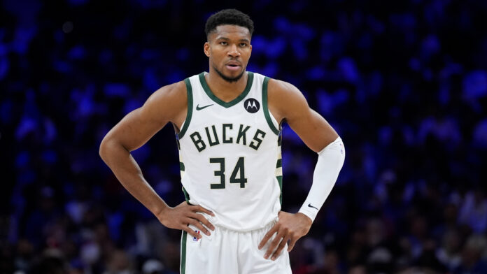 ANTETOKOUNMPO-2.jpg