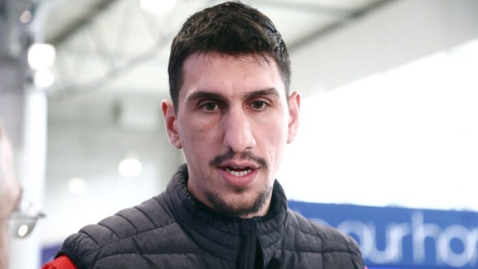 larentzakis-4.jpg