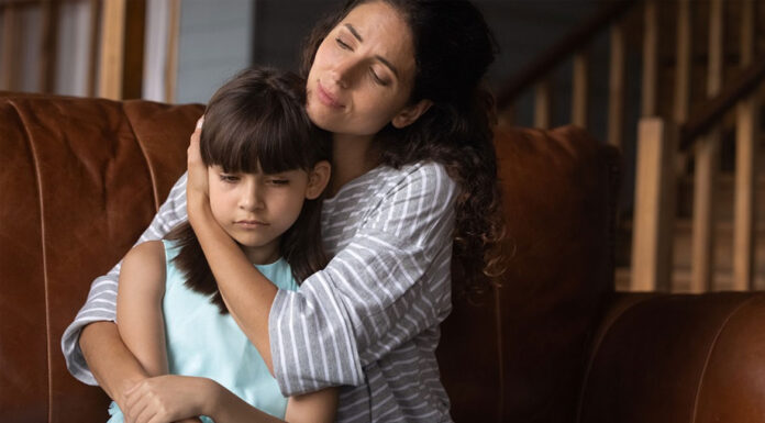 Τι μπορούμε να πούμε στα παιδιά μας όταν μας εκφράζουν ότι δεν έχουν φίλους