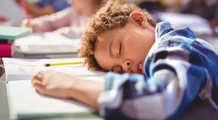 4 σημάδια που δείχνουν ότι το παιδί χρειάζεται περισσότερη ξεκούραση