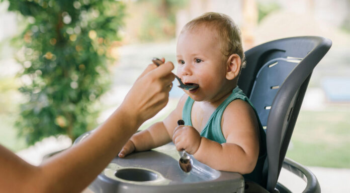 7 τρόποι για να νοστιμίσεις τα βρεφικά γεύματα χωρίς την προσθήκη αλατιού ή ζάχαρης