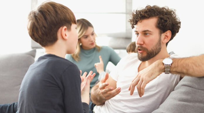 Η κορυφαία συμβουλή για να μην εκνευρίζεσαι όταν το παιδί δεν ακολουθεί τις οδηγίες σου