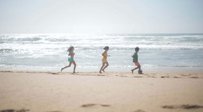 Εύκολα tips για να περάσεις ένα τέλειο καλοκαίρι με τα παιδιά