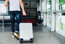 Τι συμβαίνει στο σώμα μας όταν ταξιδεύουμε