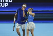 Στέφανος Τσιτσιπάς και Μαρία Σάκκαρη σάρωσαν την Ιαπωνία και στο διπλό του United Cup