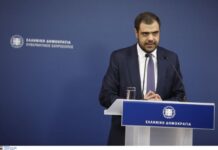 Μαρινάκης στον Realfm 97,8: Εξετάζεται η μείωση της προκαταβολής φόρου – Τι είπε για τα τεκμήρια και την επιδότηση στο ντίζελ